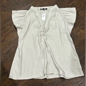 Banana Republic Women's Tan V-Neck Capped Sleeve Top Size S